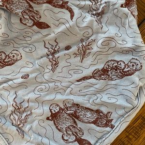 Kate Quinn NWT Bamboo Bandana Bib - Otters